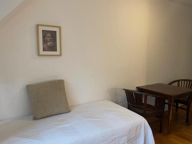 Die Strumpffabrik - Guesthouse Kerpen  Szoba fotó